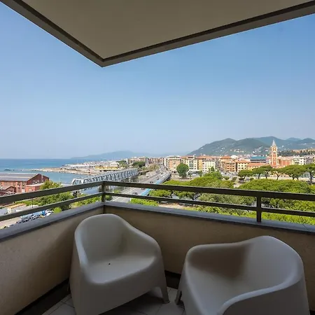 Private Parking - Sea View - Terrace - Ac
