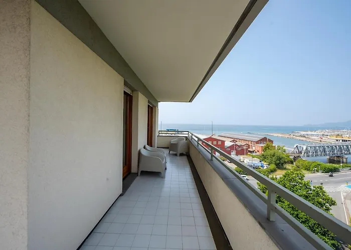 Private Parking - Sea View - Terrace - Ac * لافانيا
