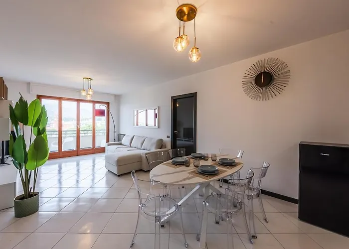 Private Parking - Sea View - Terrace - Ac شقة *